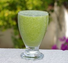 Grapefruit with Apple and Kiwi Smoothie
