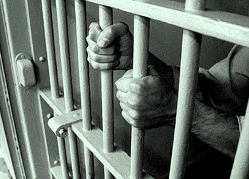 Police can’t keep the accused in custody after filing charge sheet
