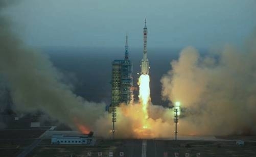 China launches new remote sensing satellites (Lead)