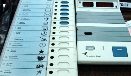 EVM used first time in the Parur Assembly constituency of Kerala in May, 1982