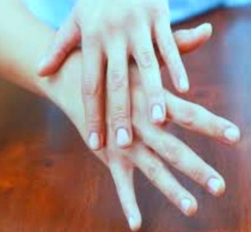 Pulsating of palm hints the future problem