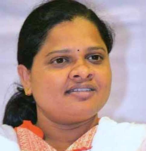 Hina Kawre breaks years old tradition of MP assembly after being elected the deputy speaker