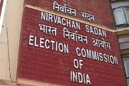 निर्वाचन आयोग और विपक्षी नेताओं के बीच VVPAT-EVM मिलान को लेकर ‘तकरार’