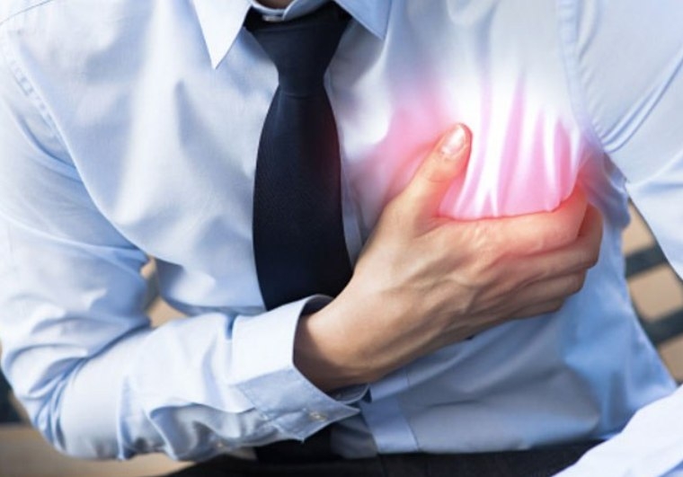 Never ignore heart attack symptoms during travel