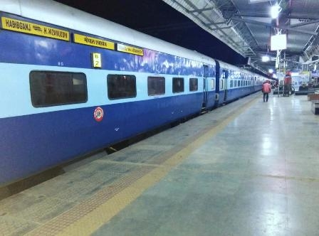 The railway starts alert call facility before the station arrived