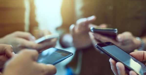 Decline in mobile phones consumer’s numbers in India!