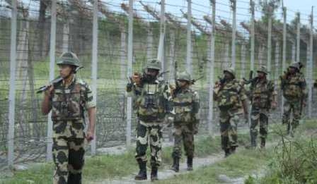 Pakistan starts building bunkers on the LoC