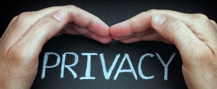 App accused of sharing personal information with Facebook