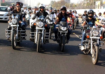 सुरक्षा के लिए ज़रूर पहने अच्छी क्वालिटी का हैलमेट