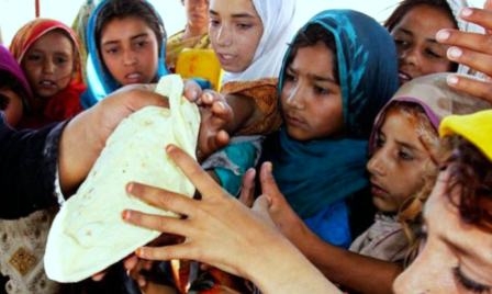 Pakistan's economy may sink anytime