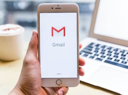 Many ways to block fake mail on Gmail