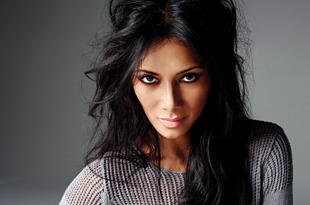Nicole Scherzinger asked to pose for selfie during waxing