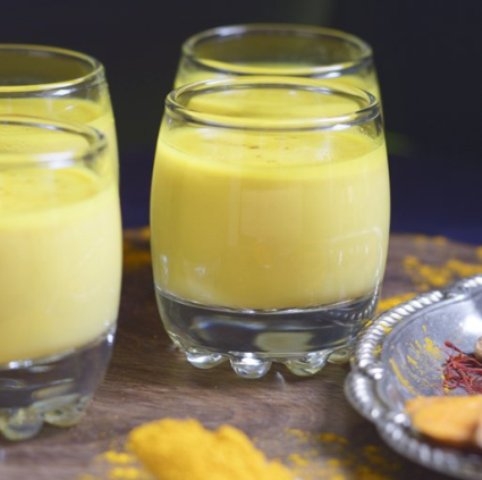 Golden Turmeric Almond Saffron Milk Shot 