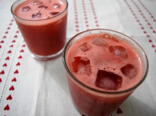 Watermelon Cranberry Mocktail 