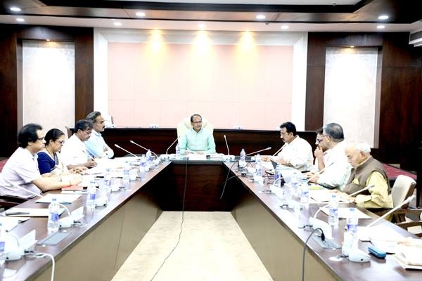 Opinions of public representatives should be taken in matters related to forest management: CM Chouhan