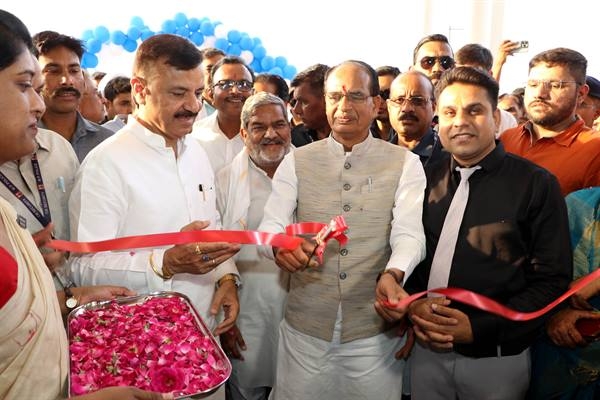 Patients must be served just like God - Chief Minister Chouhan