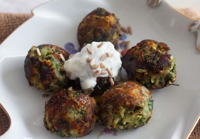 Spinach And Sweet Potato Bombs 