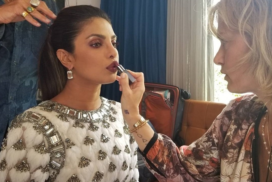 Priyanka Chopra behind the stage for Emmy 2017!