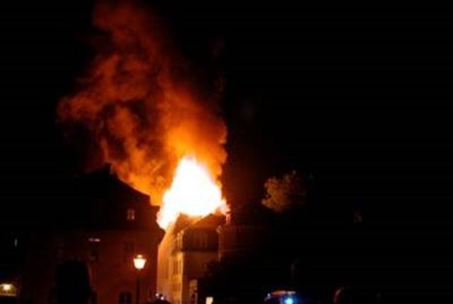 Six killed in Japan apartment blaze