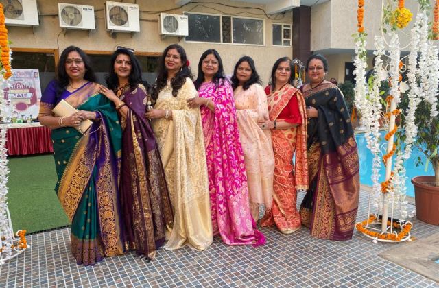 Awantika Verma , Rashmi Golya, Vandana Singh, Anupama Sharma, Alka Gupta, Anamika 