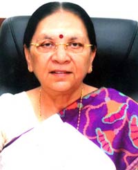 http://web1163.165.new.ocpwebserver.com/mpinfonew/mpinfonew/NewsImages/Bhopal/Monday,%20January%2022,%202018/Governor.jpg