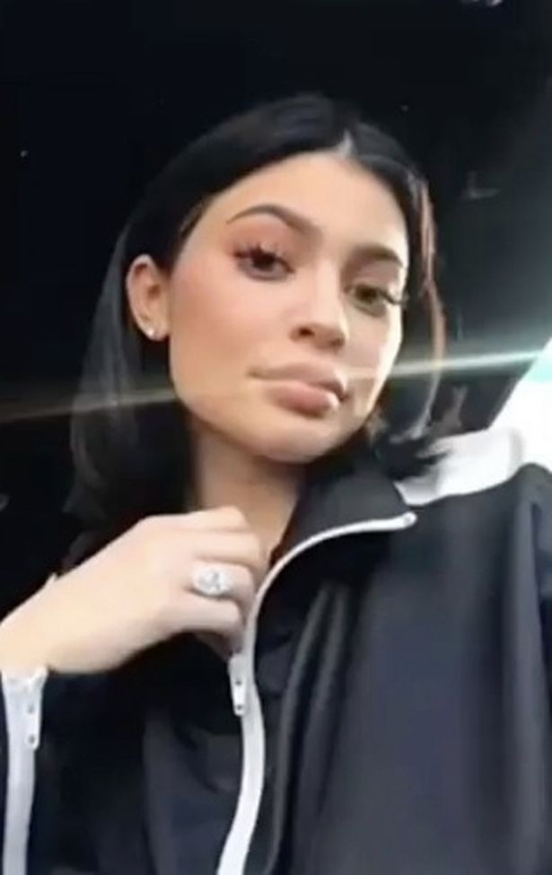 Kylie Jenner Her Latest Hairdo She Looks Fabulous In Her