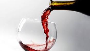  Limit alcohol intake to cut cancer risk: Experts 