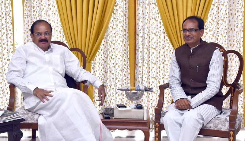 CM Chouhan Pays Courtesy Visit to Vice President Naidu