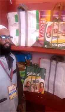 Plastic Bags of Laeeque are being Admired by People