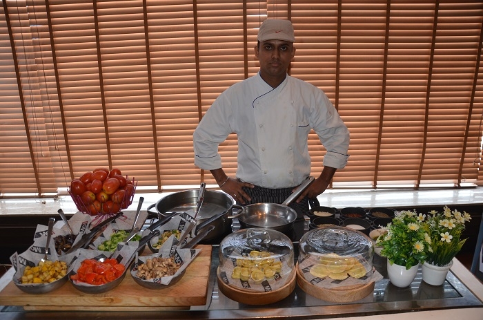 Hungry Kya? Come on relish these Italian delicacies from the kitchen of expert 