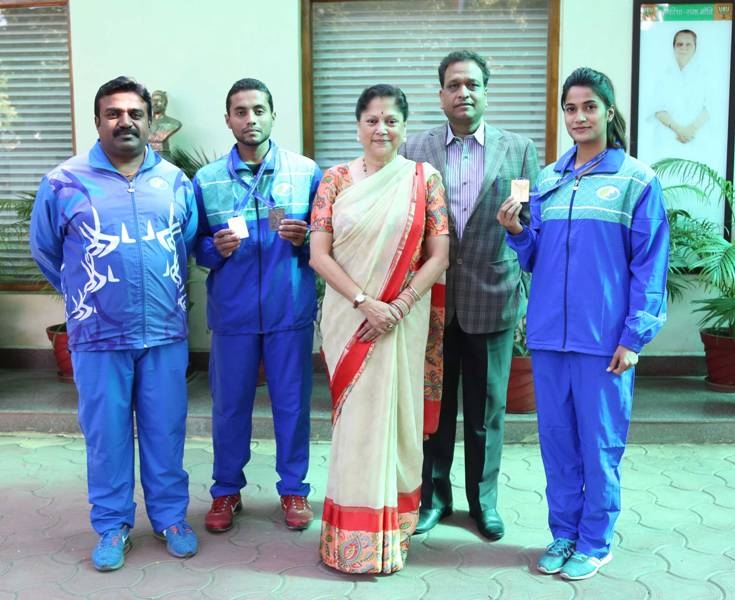 Academy’s Taekwondo Players Win 3 Medals