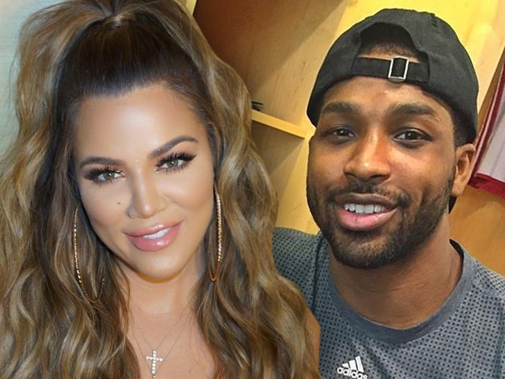  Khloe Kardashian is  having a baby  