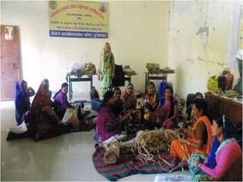 Women Manufacturing Decomposable Bags, Alternative to Polythene
