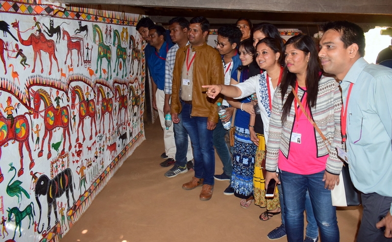 Recruit Civil servants visits Manav Sangrahalaya
