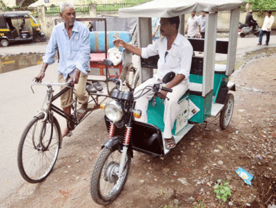 E-rickshaw service available 24x7 in Suthaliya township