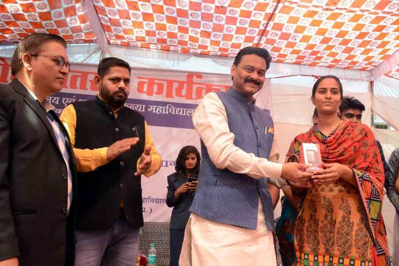 Positive Approach Must for Constant progress– MoS Pathak