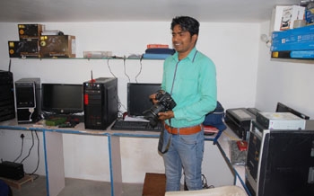 Mukesh sets up his own studio through Mukhya Mantri Swarozgar Yojana