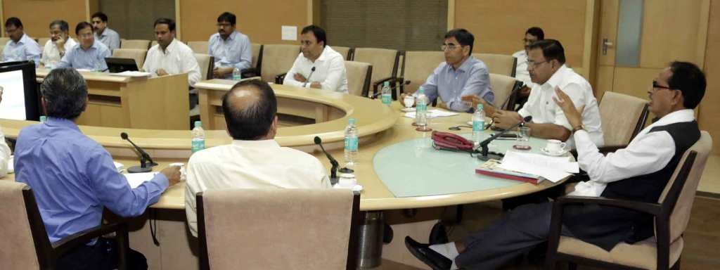 Make comprehensive Teachers Training programme for Quality Education-CM Chouhan