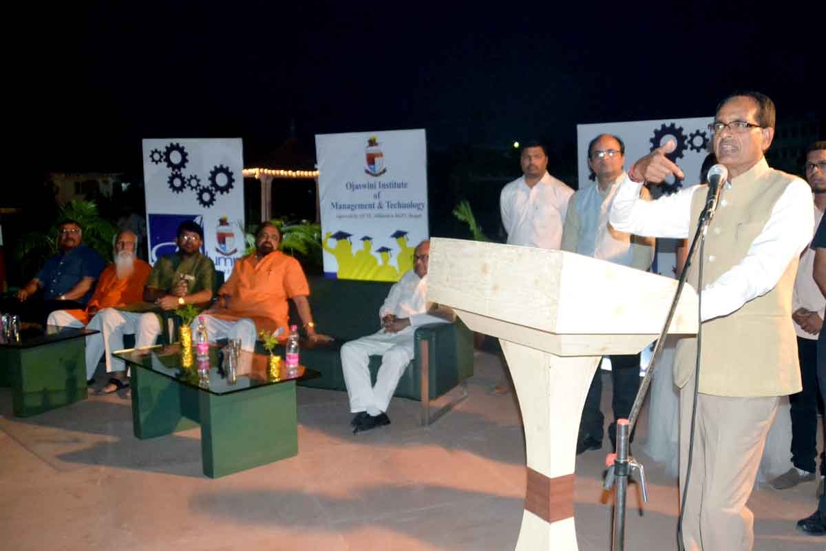 Recruitment will be held on One lakh government posts this year: CM Chouhan