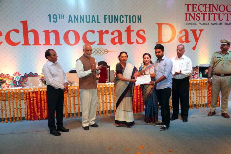 Blessing of villagers is biggest award: Governor
