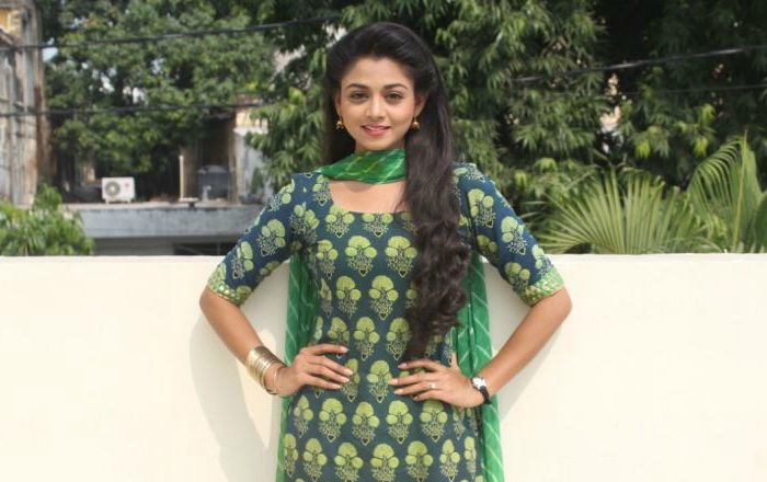  I love experimenting with roles: Tanvi Dogra 