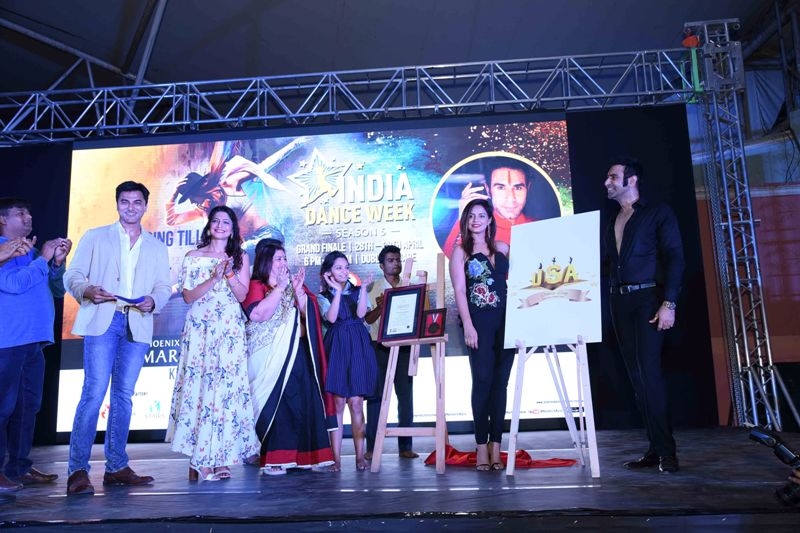 Neetu Chandra and Sandip Soparrkar unveils USA DANCE DAY – DANCE FOR A SOCIAL CAUSE logo initiated by Varsha Naik 