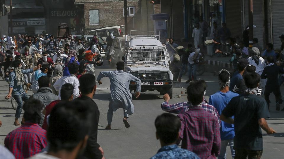  Youth hit by CRPF vehicle in Srinagar during protests 