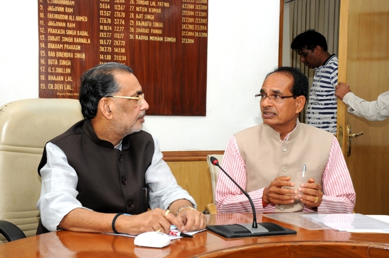 CM Chouhan meets Union Agriculture Minister Radhamohan Singh