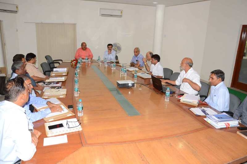 Make work plan to train teachers for environment awareness