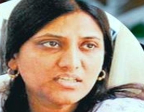 Many question on IAS Deepali Rastogi’s article!
