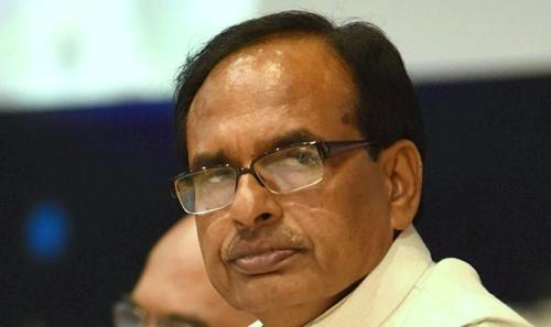 There should be fast track court in girl child rape case: Shivraj Singh Chauhan