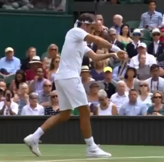 Roger Federer plays a perfect Cricket shot at Wimbledon