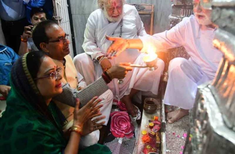 CM Chouhan reaches Maihar by Revanchal Express