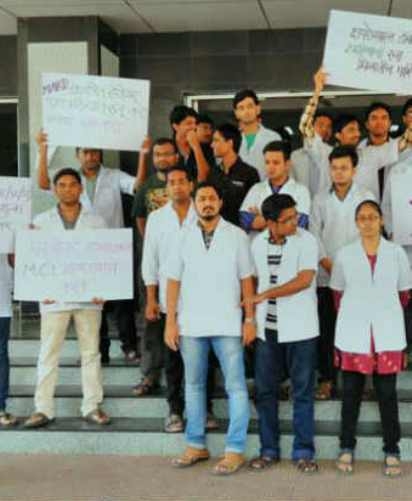 Junior doctors’ strike continues